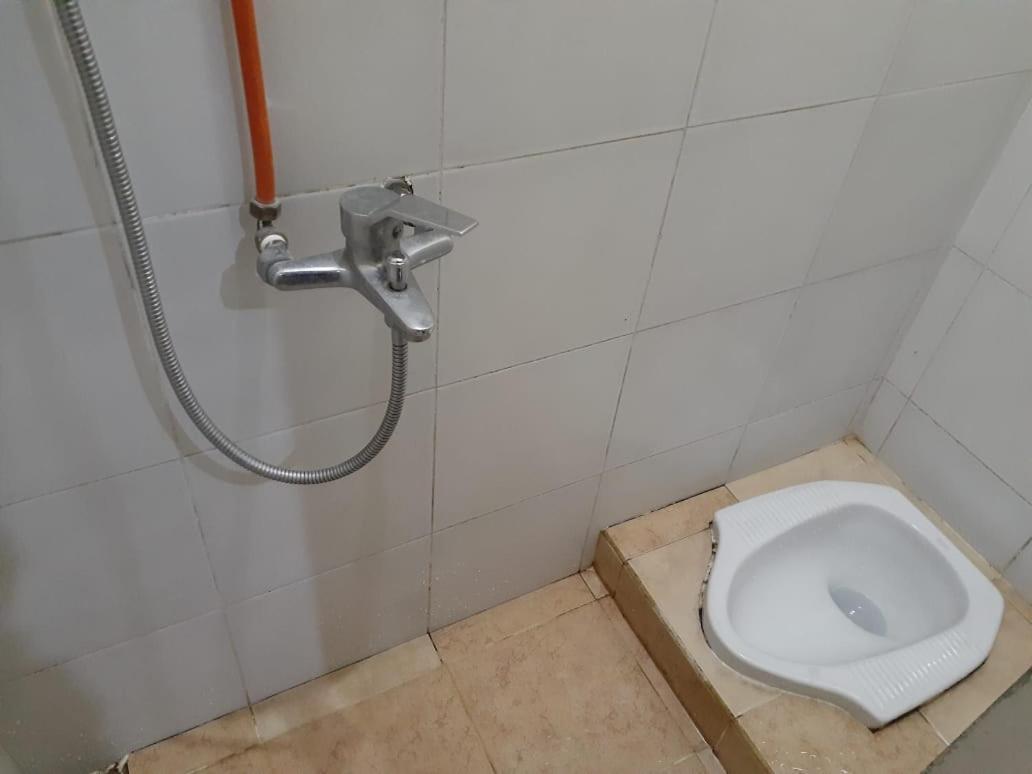 Kost Carmelia Syariah Baranangsiang Bogor Hotel Kamer foto