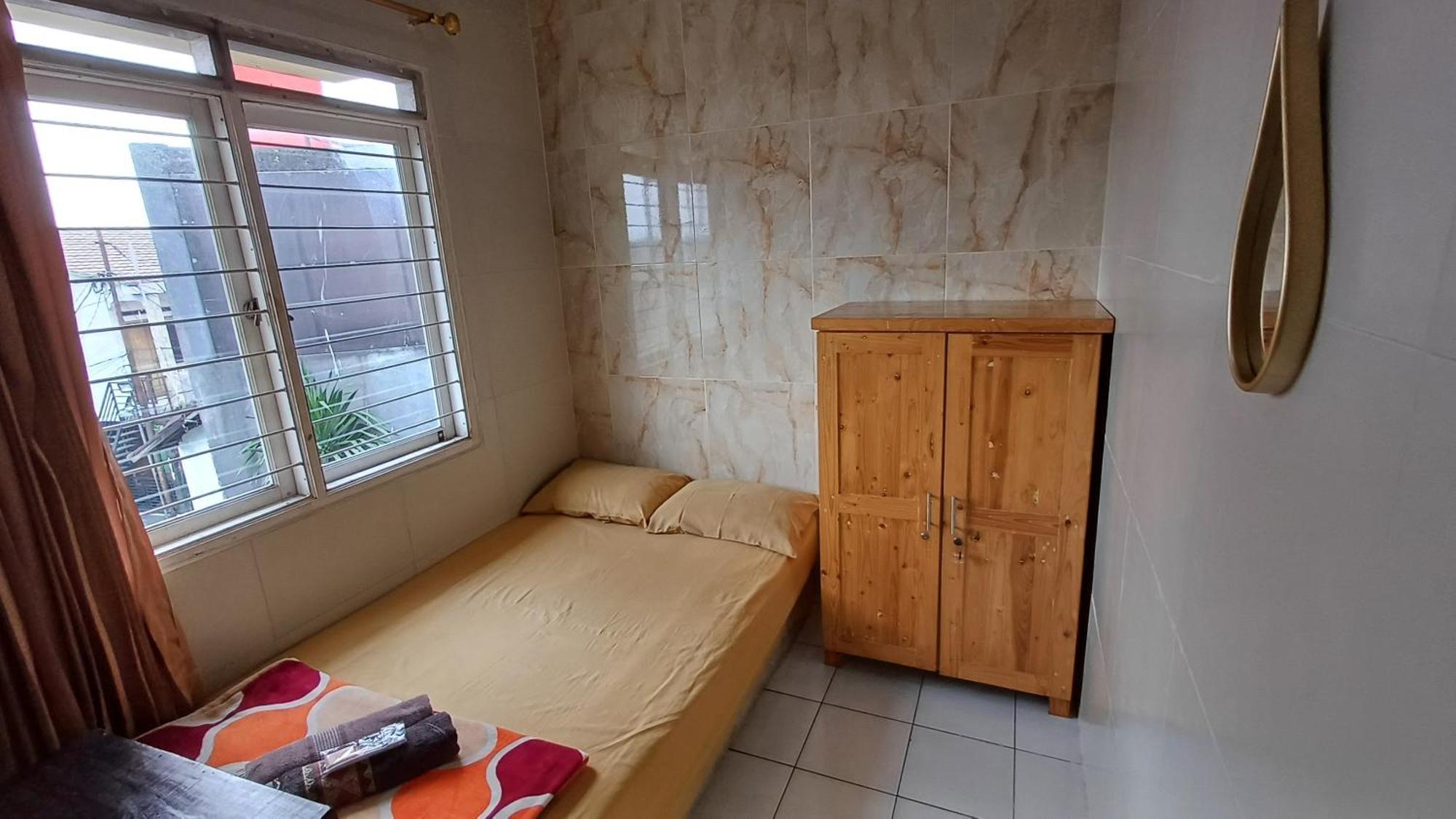 Kost Carmelia Syariah Baranangsiang Bogor Hotel Buitenkant foto