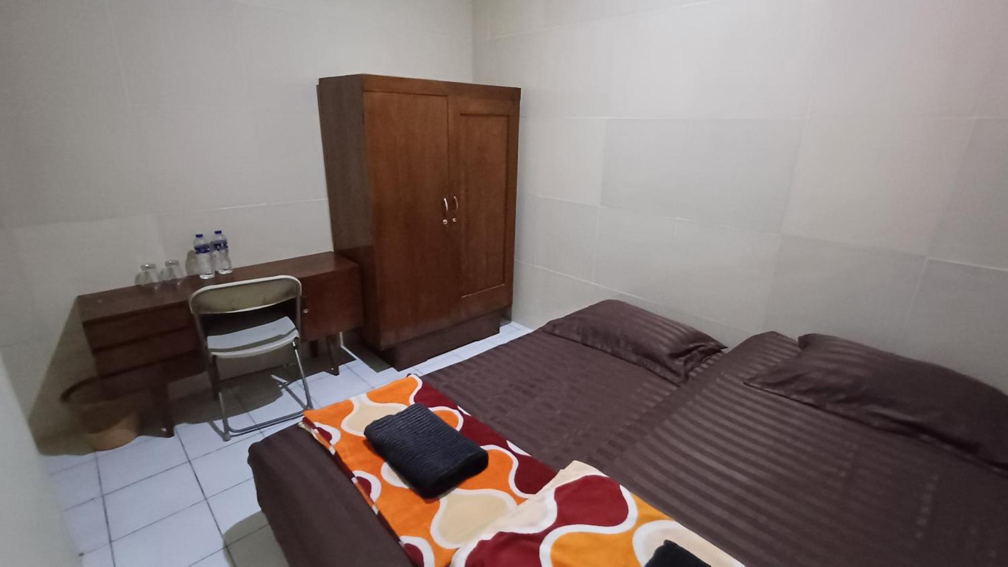 Kost Carmelia Syariah Baranangsiang Bogor Hotel Buitenkant foto
