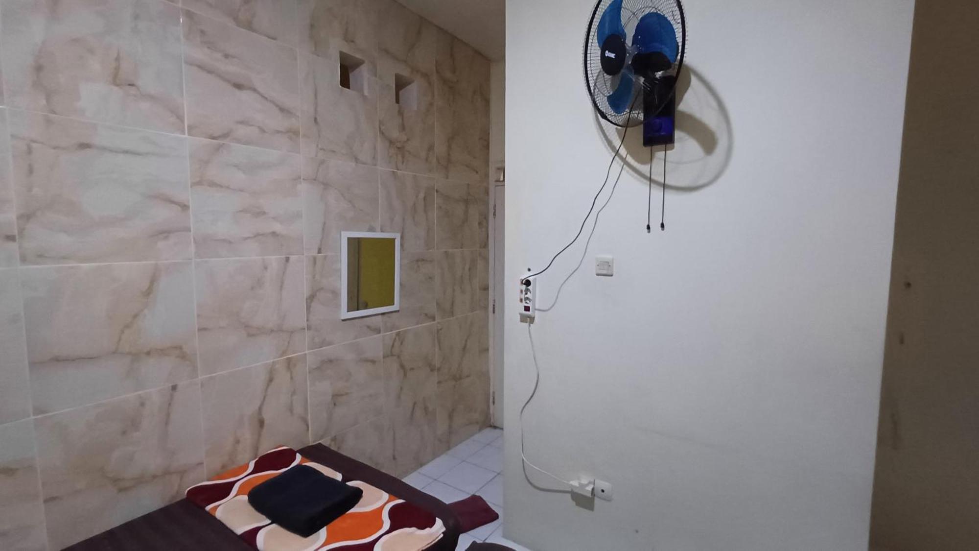 Kost Carmelia Syariah Baranangsiang Bogor Hotel Buitenkant foto