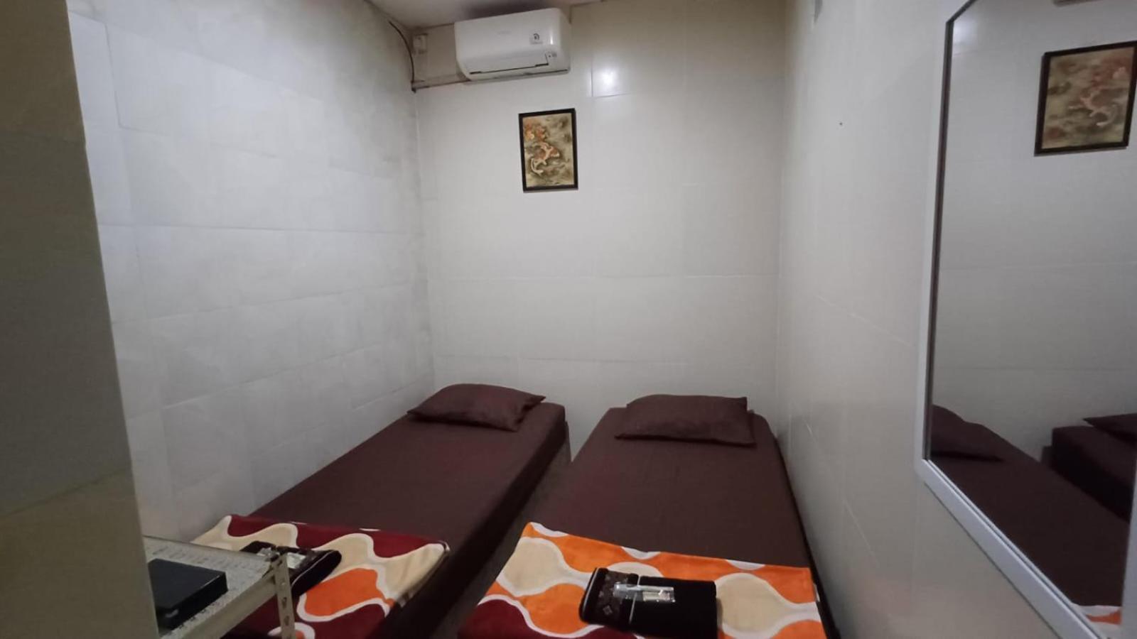 Kost Carmelia Syariah Baranangsiang Bogor Hotel Buitenkant foto